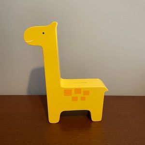 Pearhead wooden giraffe piggy bank